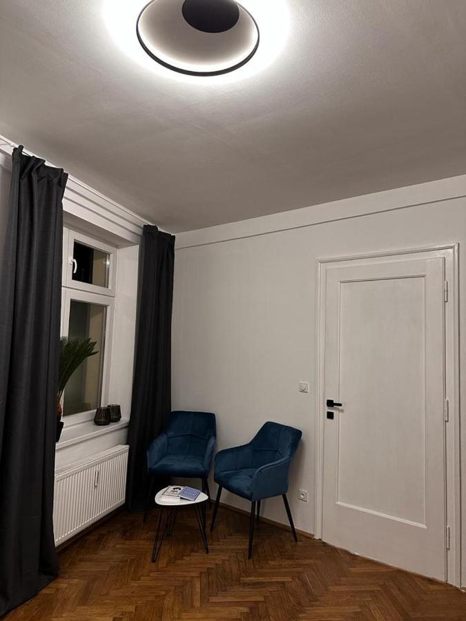 Riverside Apartment Карлові Вари Екстер'єр фото
